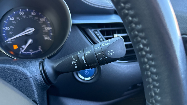 Toyota C-HR 1.8 Hybrid Design 5dr CVT Hybrid Hatchback